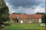 GITE THAT COMES WITH HOUSE ABOVE...